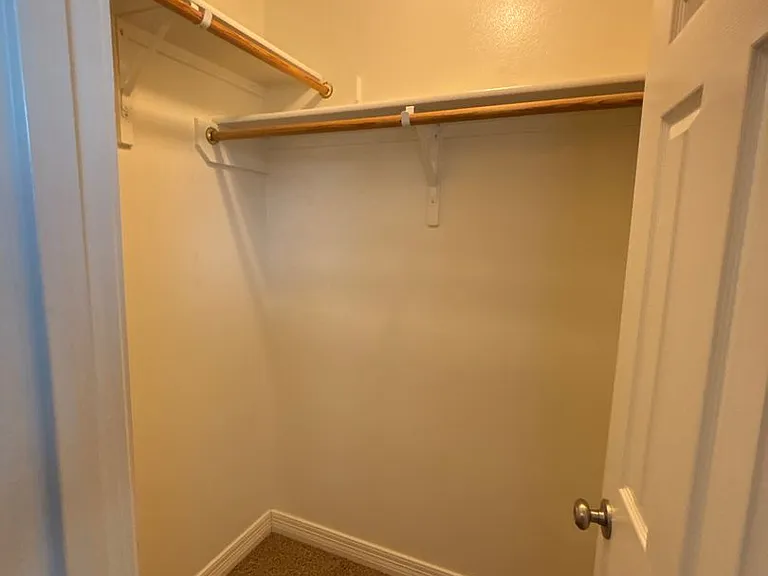 2218 Shumark Trl — Photo 12