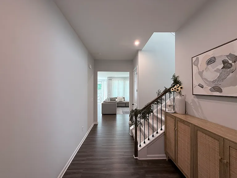 3022 Cambridge Mill St — Photo 4