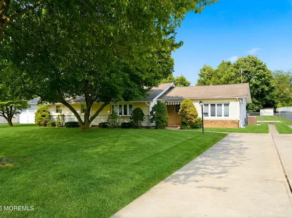 92 Locust Avenue, West Long Branch, NJ 07764
