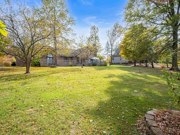 5th image of 279 Creekside Ct