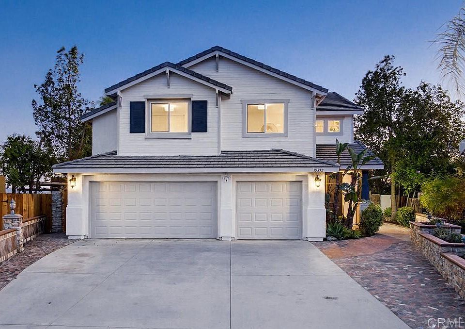 1st image of 39912 Hillsboro Cir