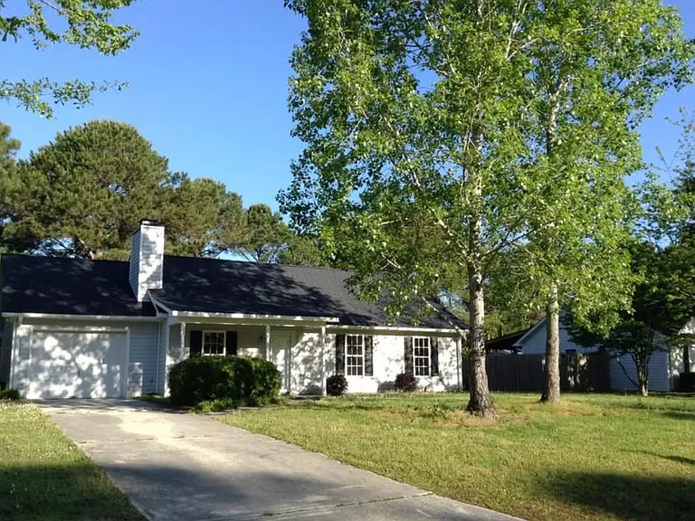 7307 Bright Leaf Rd — Photo 4