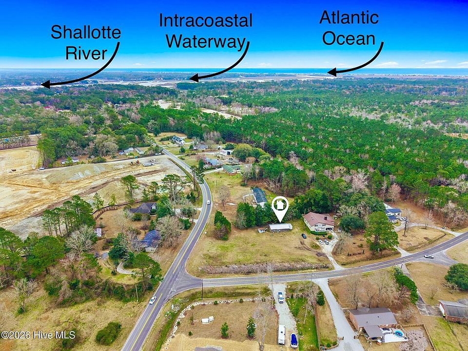 1st image of 1085 Village Point Road SW