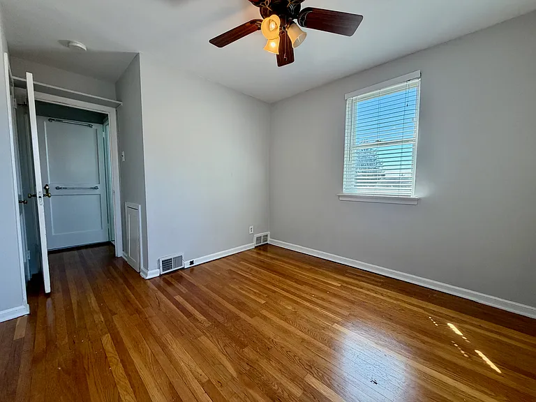 472 Olympic Ave — Photo 22