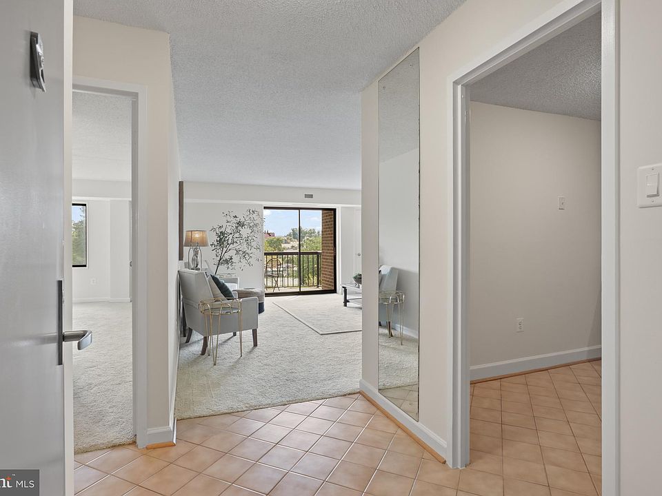 1st image of 200 N Pickett St APT 313