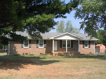 2nd image of 166 Brookhaven Ct