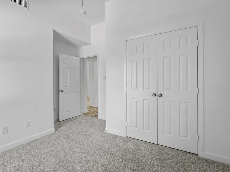 3507 Marshall St #C — Photo 10