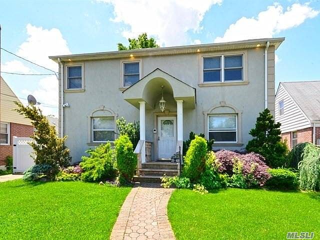 1st image of 76-46 Hewlett St