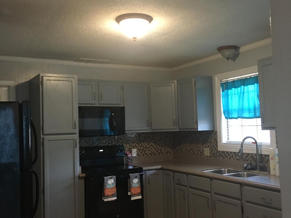 1st image of 301 W Hill Ave