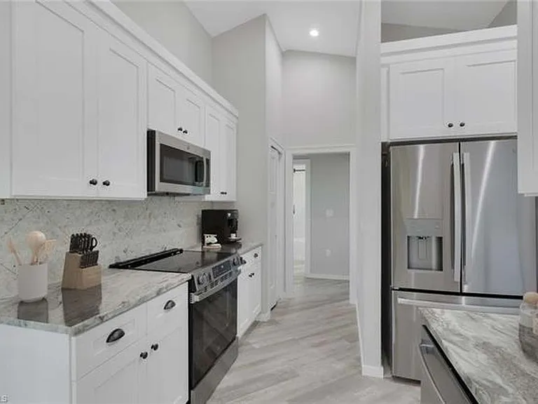 3085X Connecticut Ave — Photo 6