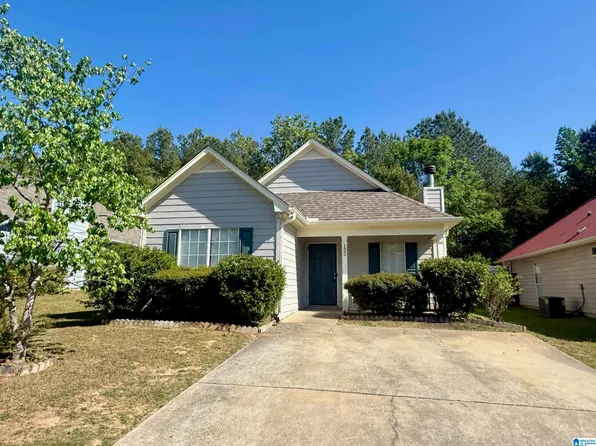 132 Carrington Ln, Calera, AL 35040