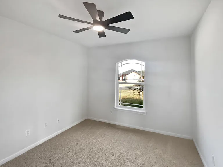 3804 Tatonka Dr — Photo 5