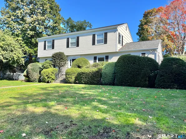 218 Stamford Avenue, Stamford, CT 06902