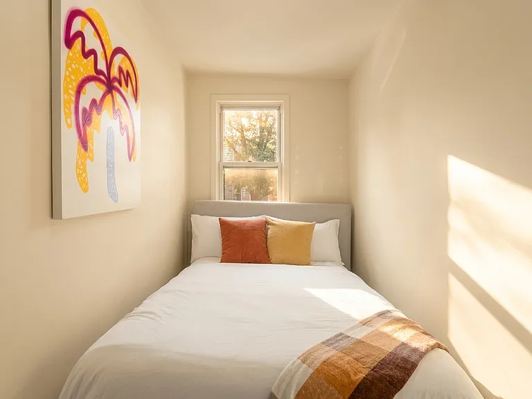 381A Graham Ave #2AA — Photo 6