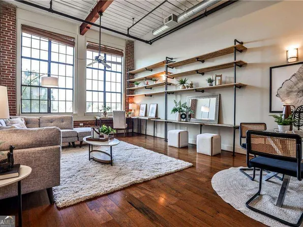 1261 Caroline St NE APT 206, Atlanta, GA 30307