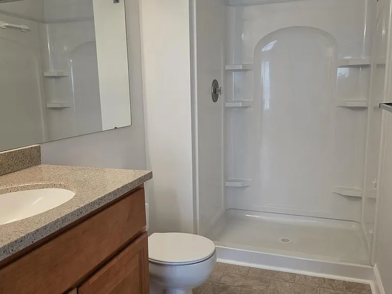 26 Colonial Ct — Photo 8