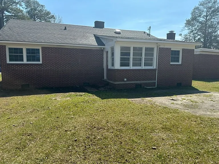 1203 Ruffin Ter — Photo 3