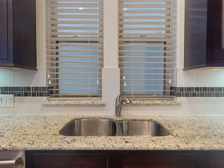 1708 Upland Lakes — Photo 9