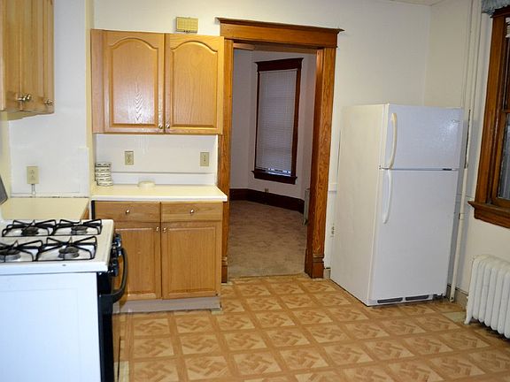 2nd image of 312 N Broom St #4013630