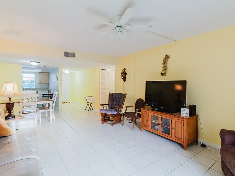 14454 Reuter Strasse Cir #703 — Photo 9