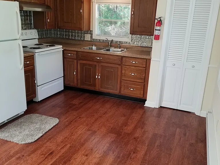 1162 Twelve Oaks Cir — Photo 4