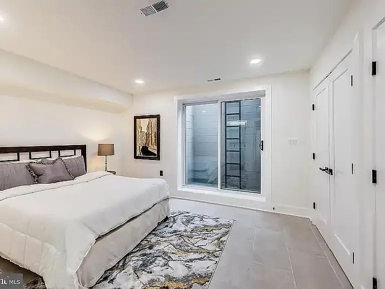 1626 K St NE #1 — Photo 13