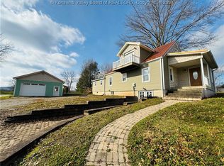 2573 Greenhills Rd, Ravenswood, WV 26164