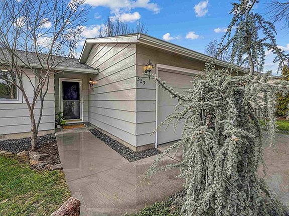 4th image of 323 E Amanita St