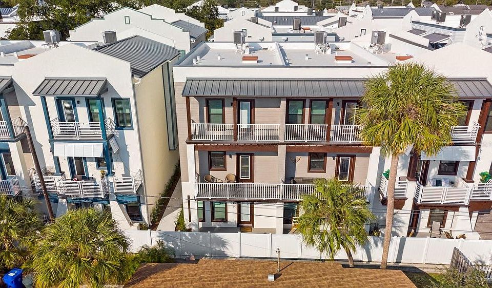 946 Highland Ave, Dunedin, FL 34698 Zillow