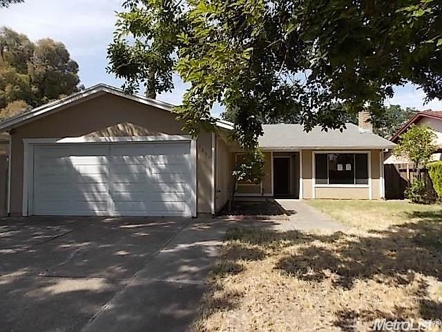 1st image of 8439 Cayuga Dr