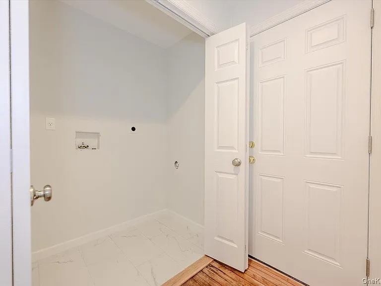 43 Evert St — Photo 15