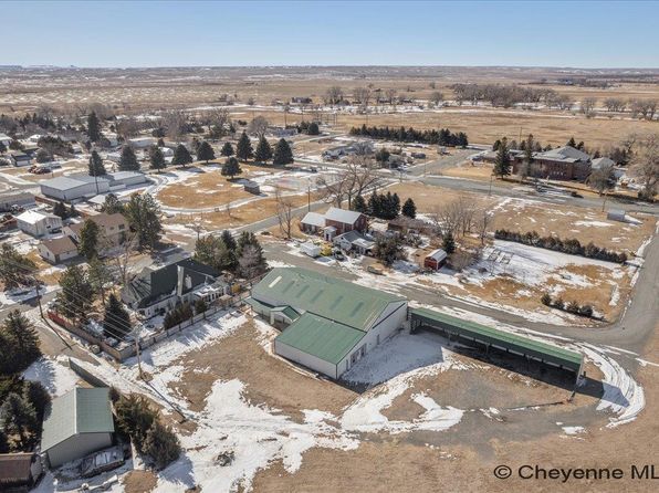 517 3rd Ave, Lagrange, WY 82221