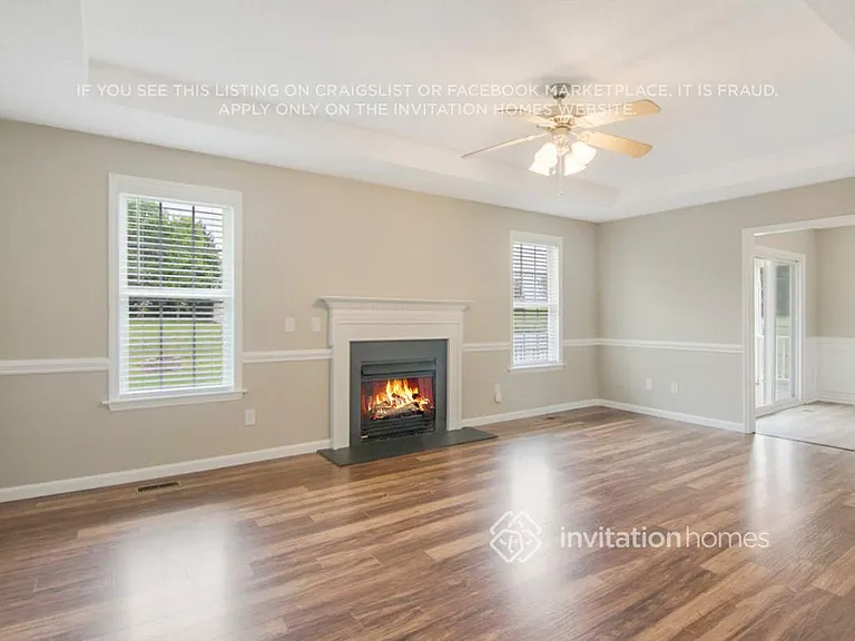 386 Rosa Cir — Photo 2