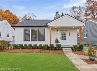 549 Edgewood Pl, Ferndale, MI 48220