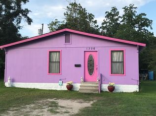 1306 N Raguet St, Lufkin, TX 75904