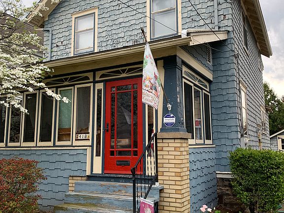 3rd image of 418 Margaret St