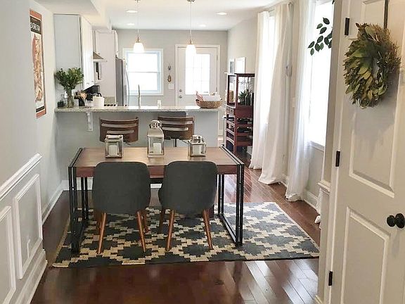 Dining Room/ Kitchen