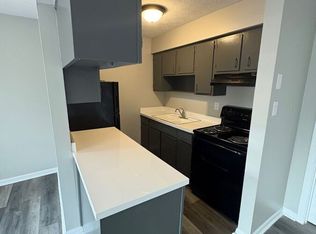 2021 Cambridge Dr #35, Lexington, KY 40504