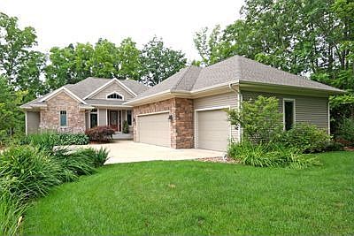 2nd image of 6255 E Bay Ln