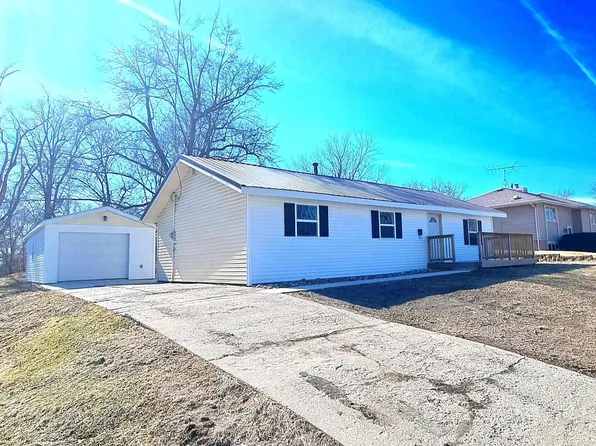 712 B Ave E, Albia, IA 52531