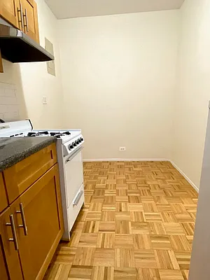 Rented by City & Suburban | media 6