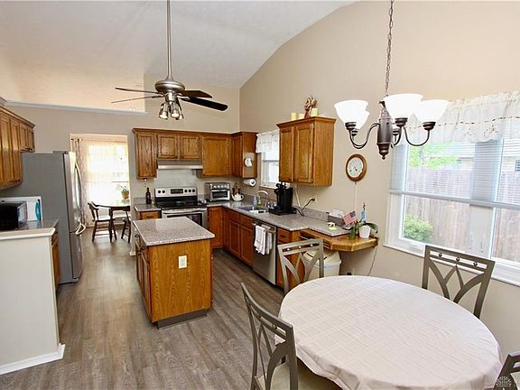 5th image of 8707 Trowbridge Way