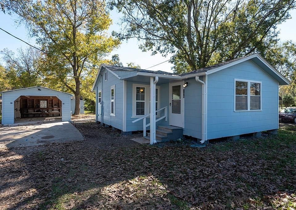 105 Maplewood St Dayton Tx Zillow