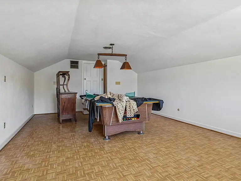 1468 Wakefield Dr — Photo 10