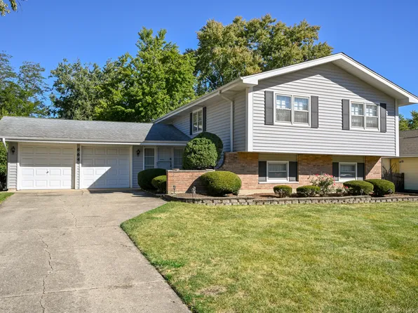 21W664 Glen Valley Dr, Glen Ellyn, IL 60137