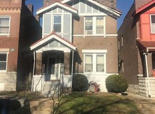 2907 Sidney St, Saint Louis, MO 63104