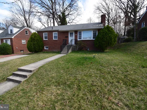 2202 Houston St, Suitland, MD 20746