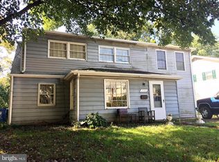 251 Cabbel Dr, Manassas Park, VA 20111