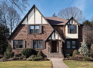 16 Charlotte Rd, Newton, MA 02459