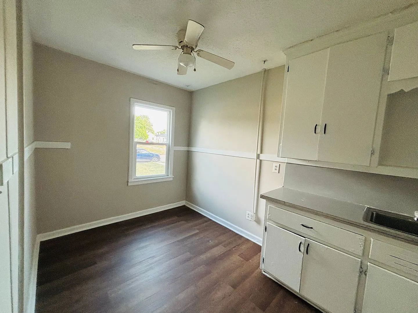 916-918 N Glendale Ave, Wichita, KS 67208 — Photo 4